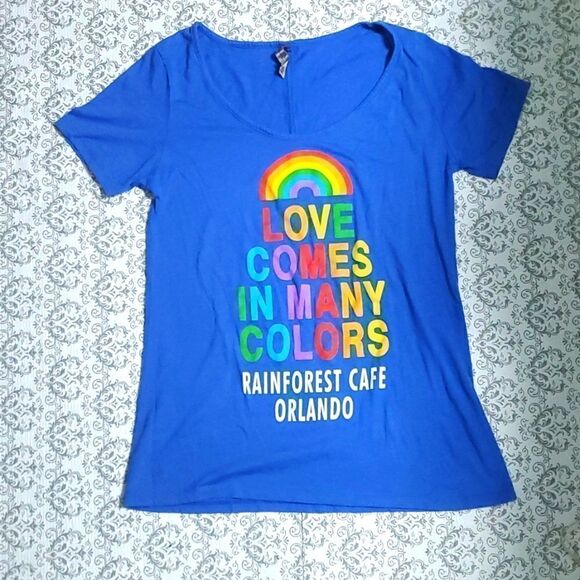 Rainforest Cafe Disney Collab Pride Month Rainbow T-shirt Large - Picture 1 of 5